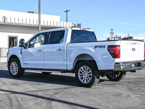 Used 2025 Ford F150 Lariat w/ Equipment Group 501A Mid image 6