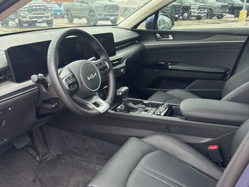Used 2025 Kia K5 EX image 8