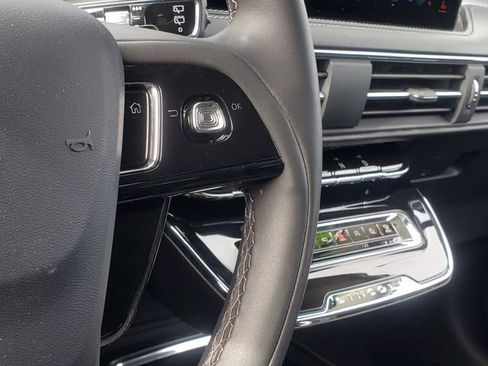 Certified 2024 Lincoln Corsair AWD w/ Equipment Group 101A image 16