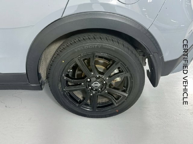 Certified 2022 Nissan Kicks SR w/ Interior Electronics Package FWD image 11