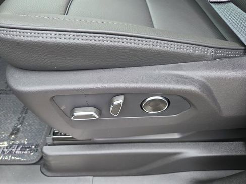 New 2026 GMC Yukon XL Denali image 19