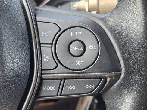Used 2024 Toyota Camry SE FWD image 22