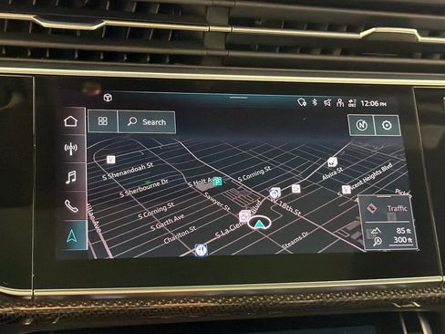 Used 2022 Audi SQ7 Premium Plus w/ SQ7 Executive Package image 18