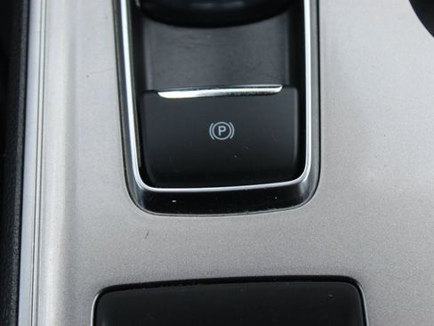 Used 2023 Ford Edge SEL w/ Convenience Package AWD/4WD image 32