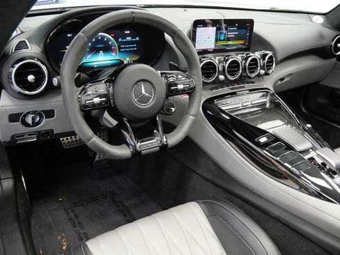 Used 2020 Mercedes-Benz AMG GT R image 13