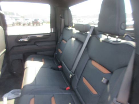 New 2026 GMC Sierra 2500 AT4 AWD/4WD image 12