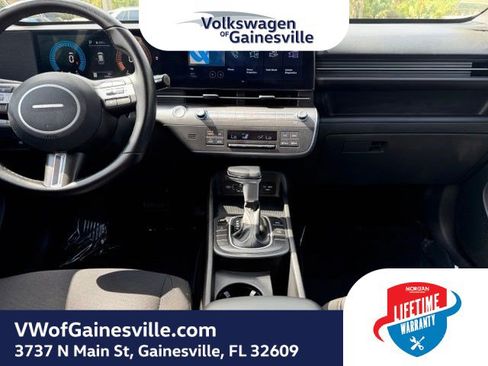 Used 2025 Hyundai Kona SEL AWD/4WD image 13