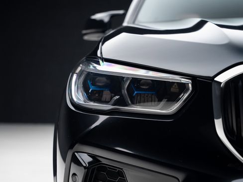 Used 2022 BMW X5 M w/ Executive Package AWD/4WD image 9