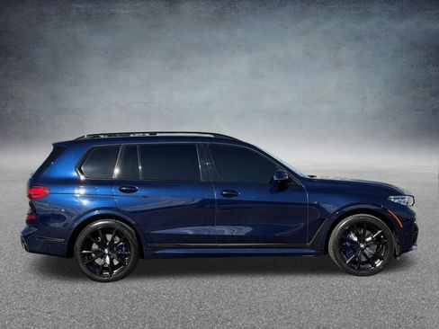 Used 2021 BMW X7 M50i w/ Dynamic Handling Package AWD/4WD image 2