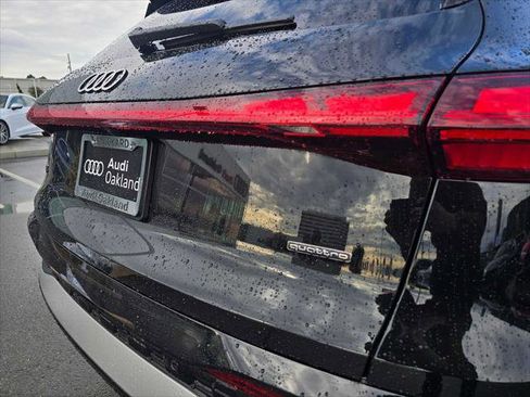 New 2025 Audi Q5 Prestige image 15