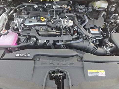 New 2026 Toyota Prius Plug-In Hybrid FWD image 22