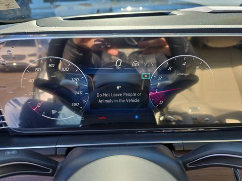 New 2026 Mercedes-Benz GLE 450 4MATIC image 13