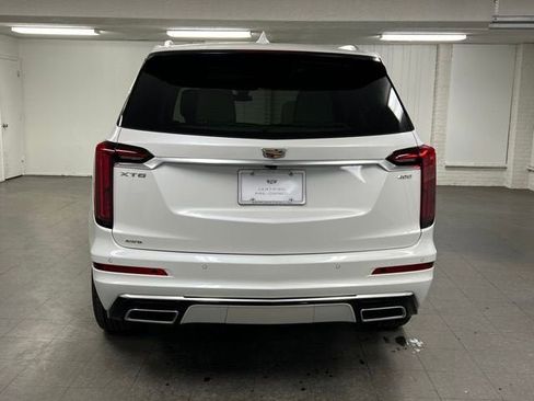 Certified 2025 Cadillac XT6 Premium Luxury w/ LPO, Floor Liner Package image 4