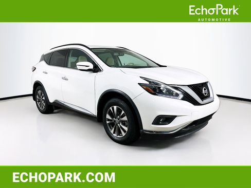 Used 2018 Nissan Murano SV image 1