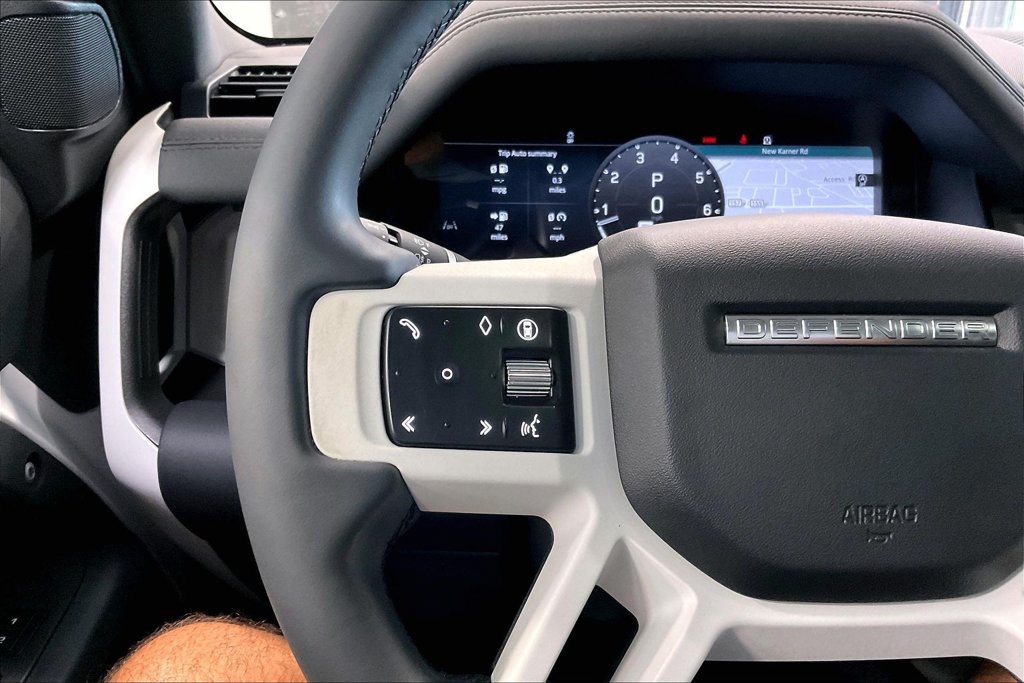 Certified 2025 Land Rover Defender 110 S AWD/4WD image 12