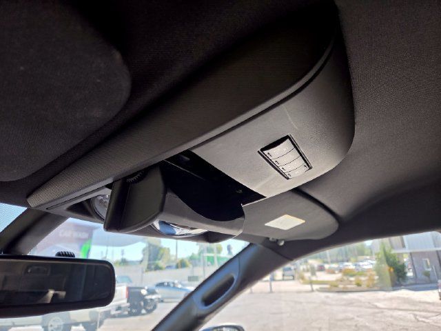 Used 2020 Dodge Grand Caravan SXT FWD image 19