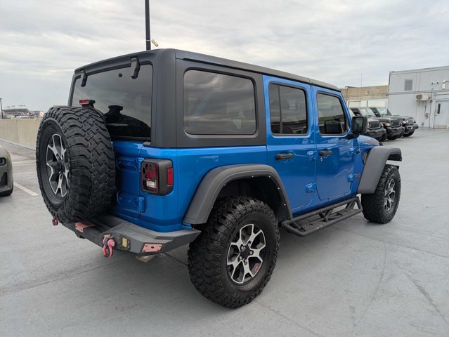 Used 2021 Jeep Wrangler Unlimited Rubicon w/ Cold Weather Group AWD/4WD image 3