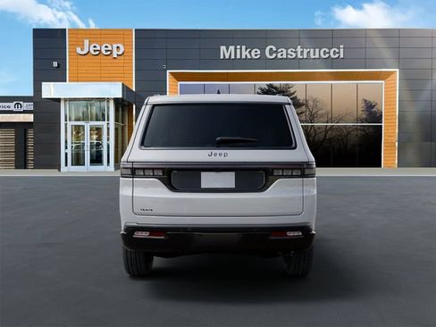 New 2026 Jeep Grand Wagoneer L Limited AWD/4WD image 7