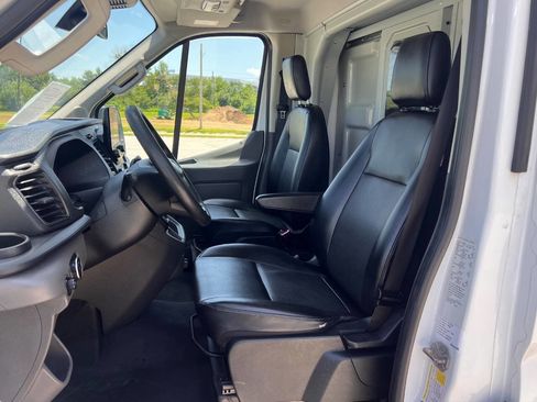 Used 2020 Ford Transit 250 XL image 10
