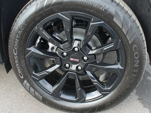 New 2025 GMC Terrain Elevation w/ Elevation Premium Package image 49