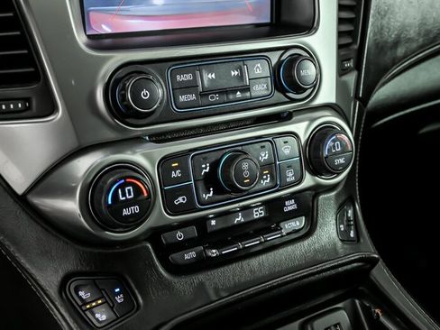 Used 2015 Chevrolet Tahoe LTZ AWD/4WD image 29