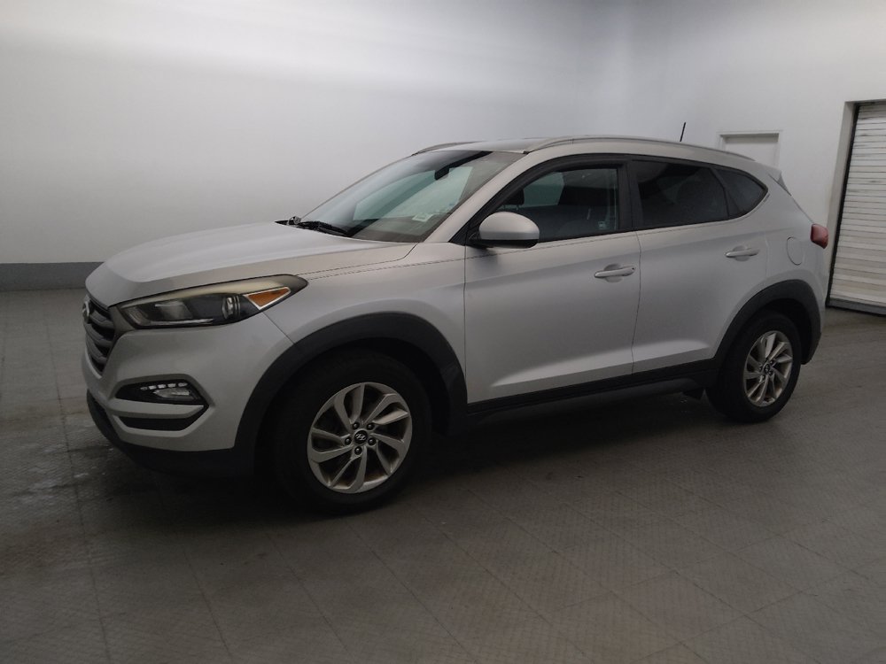 Used 2016 Hyundai Tucson SE w/ Option Group 02 AWD/4WD image 2