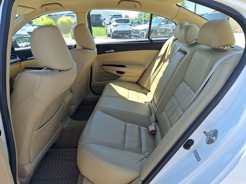 Used 2011 Honda Accord SE image 10