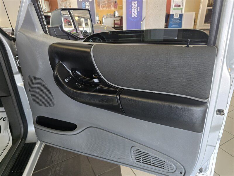 Used 2011 Ford Ranger XLT RWD image 21