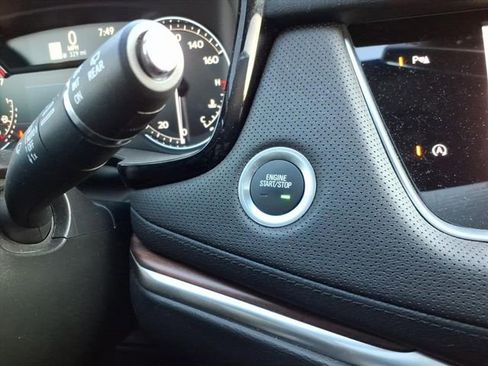 Certified 2024 Cadillac XT5 Premium Luxury image 34