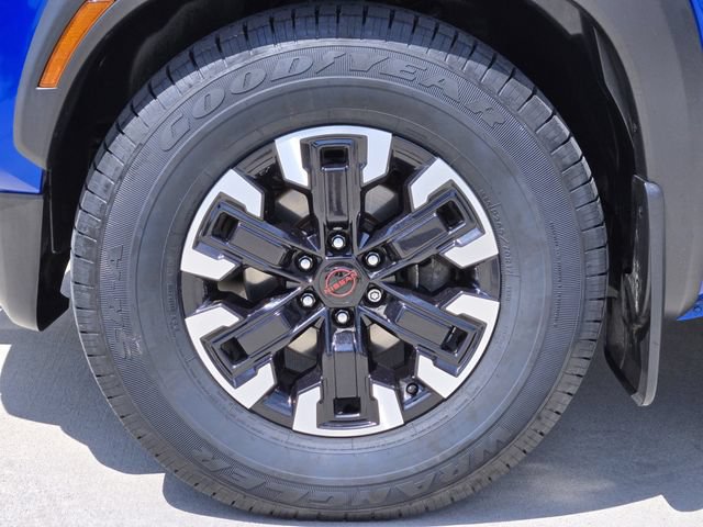 Used 2024 Nissan Frontier Pro-X w/ Pro Convenience Package RWD image 13