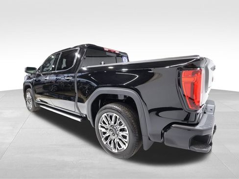 Used 2025 GMC Sierra 1500 Denali Ultimate image 2