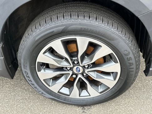 Used 2023 Subaru Outback Limited image 7