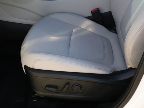 Used 2025 Hyundai Tucson SEL image 14