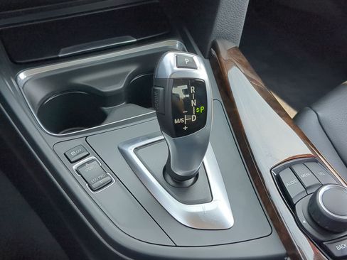 Used 2015 BMW 328i xDrive Sedan AWD/4WD image 21