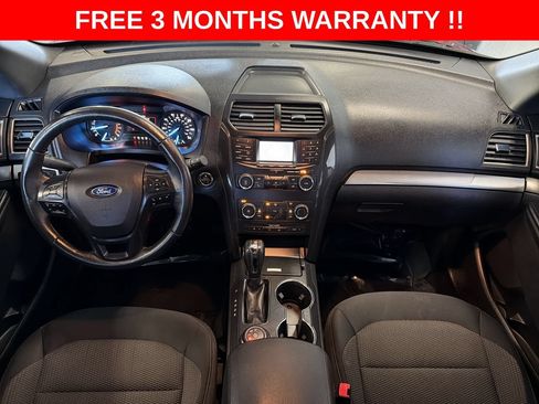 Used 2018 Ford Explorer XLT AWD/4WD image 37