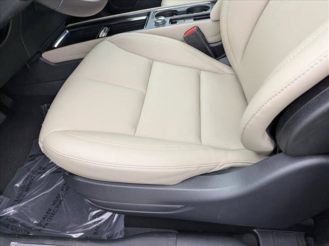 New 2026 Lincoln Corsair Premiere FWD image 4