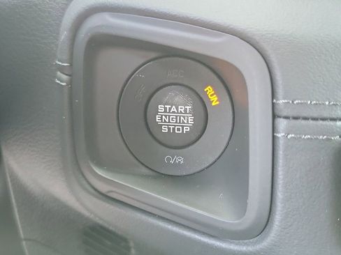 New 2026 Jeep Gladiator Mojave image 10