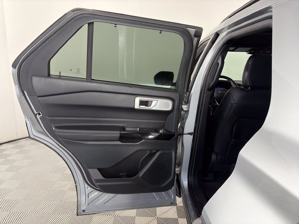 Used 2023 Ford Explorer ST w/ Equipment Group 401A AWD/4WD image 12