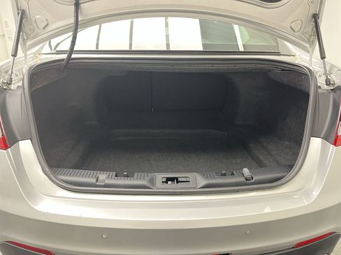 Used 2017 Ford Taurus SEL w/ Equipment Group 201A image 27