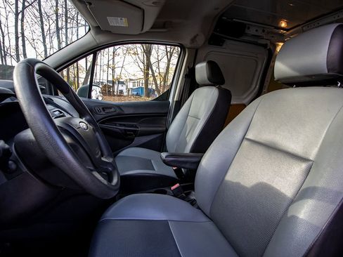 Used 2016 Ford Transit Connect XL image 10