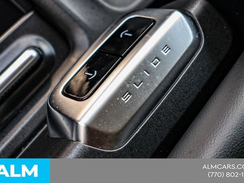 Used 2025 Ford Expedition Platinum AWD/4WD image 35