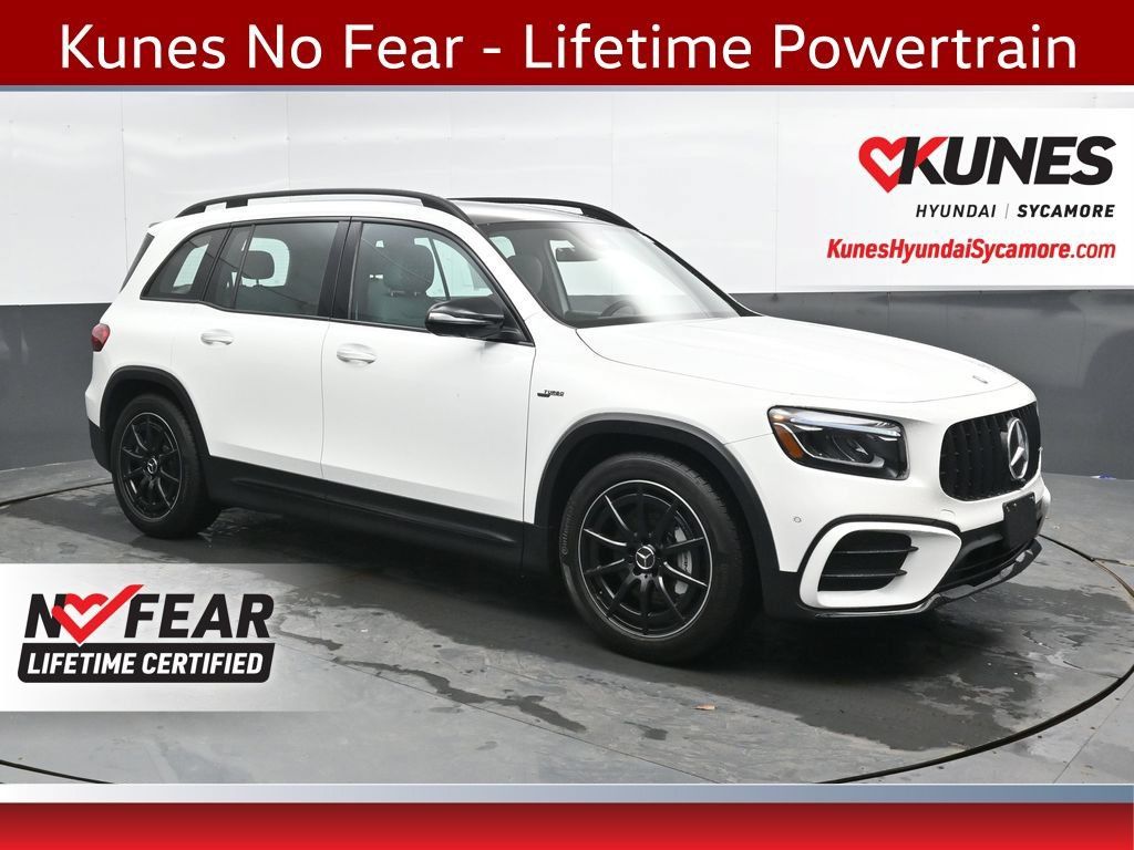 Used 2025 Mercedes-Benz GLB 35 AMG 4MATIC image 1