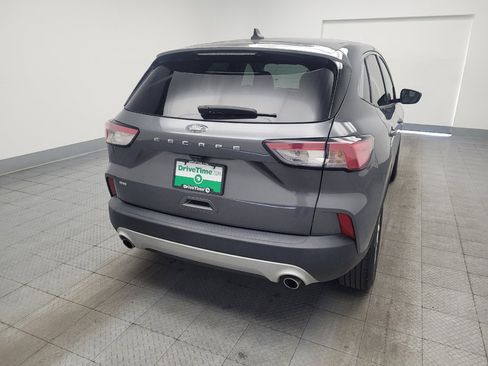 Used 2022 Ford Escape SE w/ Cold Weather Package FWD image 7