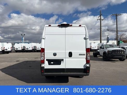 New 2026 RAM ProMaster 3500 w/ Convenience Group FWD image 4