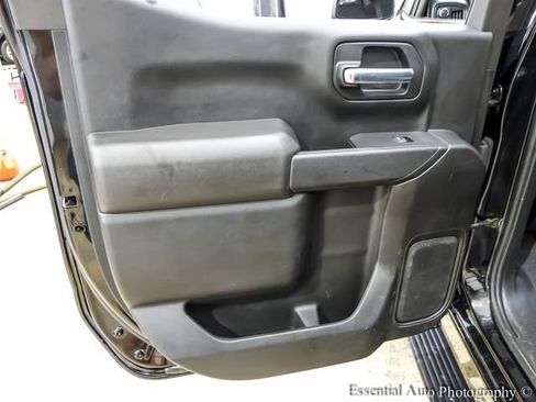 Used 2021 Chevrolet Silverado 1500 Custom Trail Boss w/ Safety Confidence Package AWD/4WD image 19