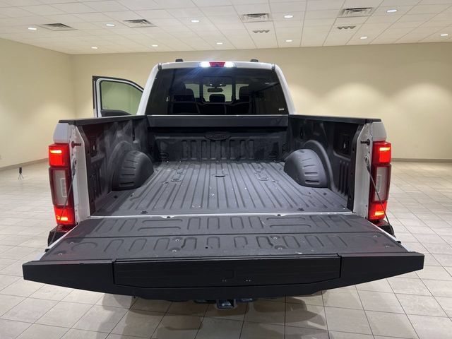 Used 2022 Ford F350 Lariat w/ Lariat Ultimate Package AWD/4WD image 23