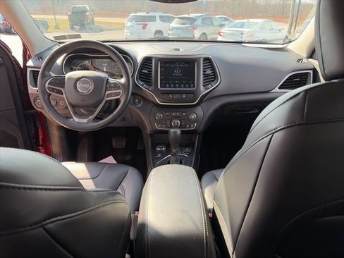 Used 2021 Jeep Cherokee Latitude Lux w/ Comfort/Convenience Group image 23