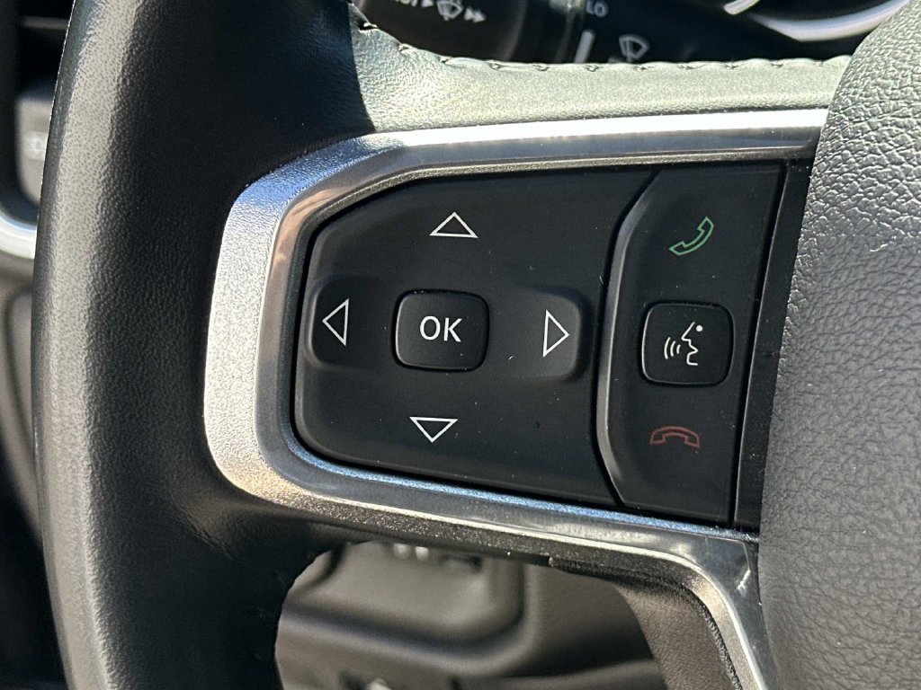 Used 2023 RAM 1500 Laramie AWD/4WD image 30