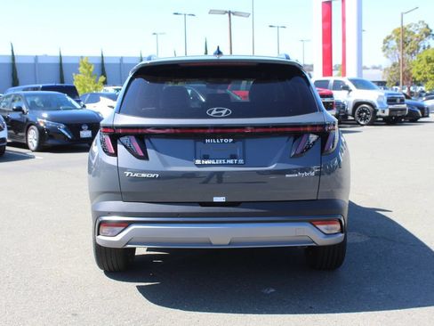 New 2026 Hyundai Tucson Limited AWD/4WD image 8