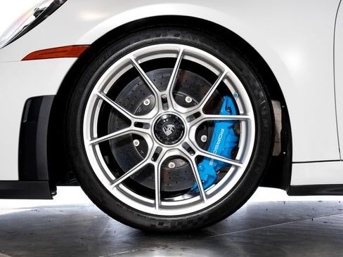 Used 2026 Porsche 911 GT3 RWD image 10